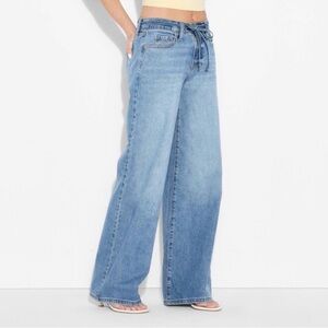 NWT Women's Wild Fable Low Rise Baggy Jeans, Sz 4, Med Wash